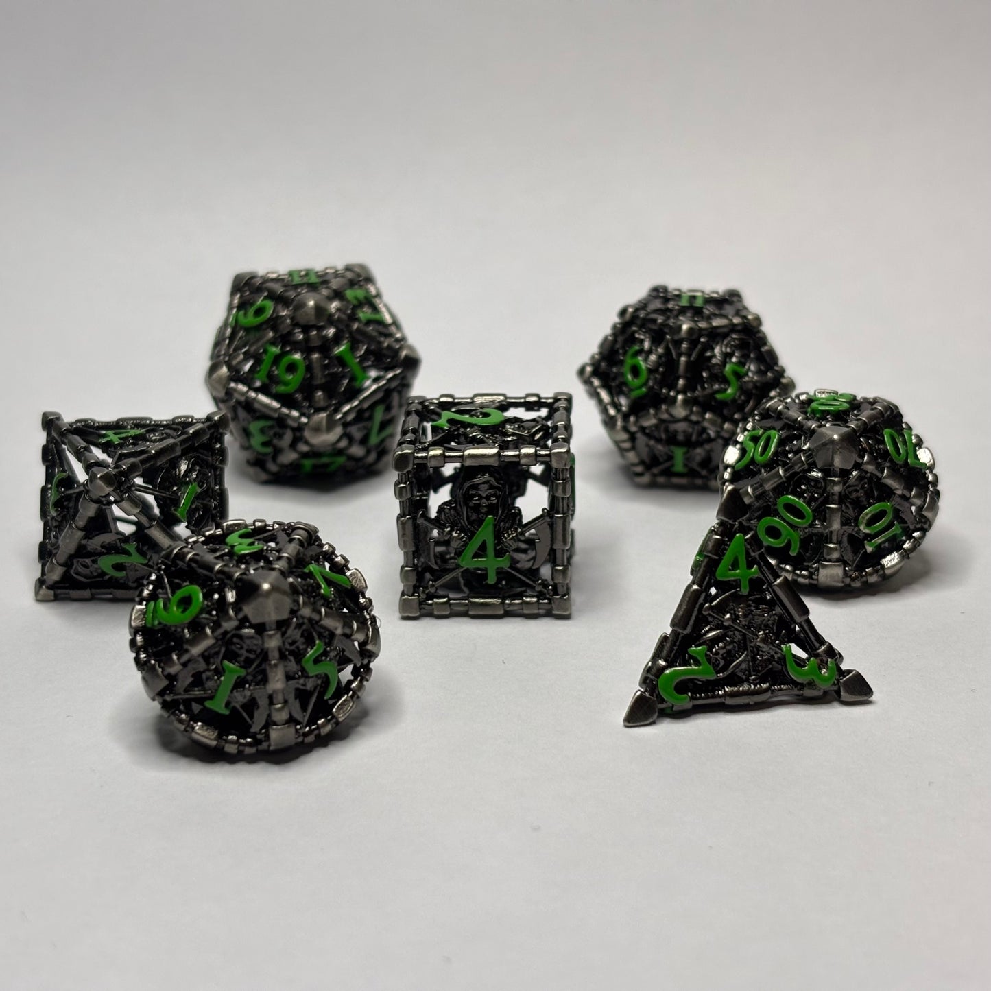 Metal Hollow Reaper Dice Set