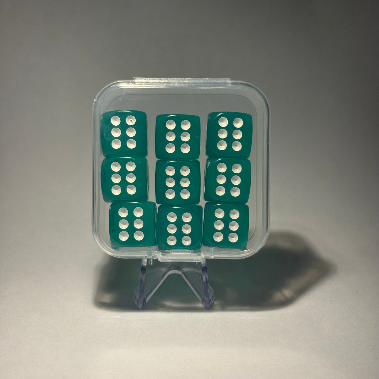 Colourful translucent D6 set