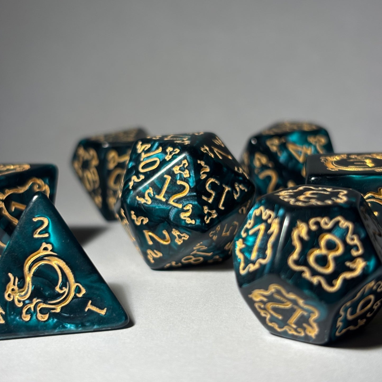 Dragon Patterned Dice Set