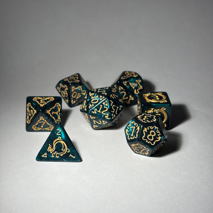 Dragon Patterned Dice Set