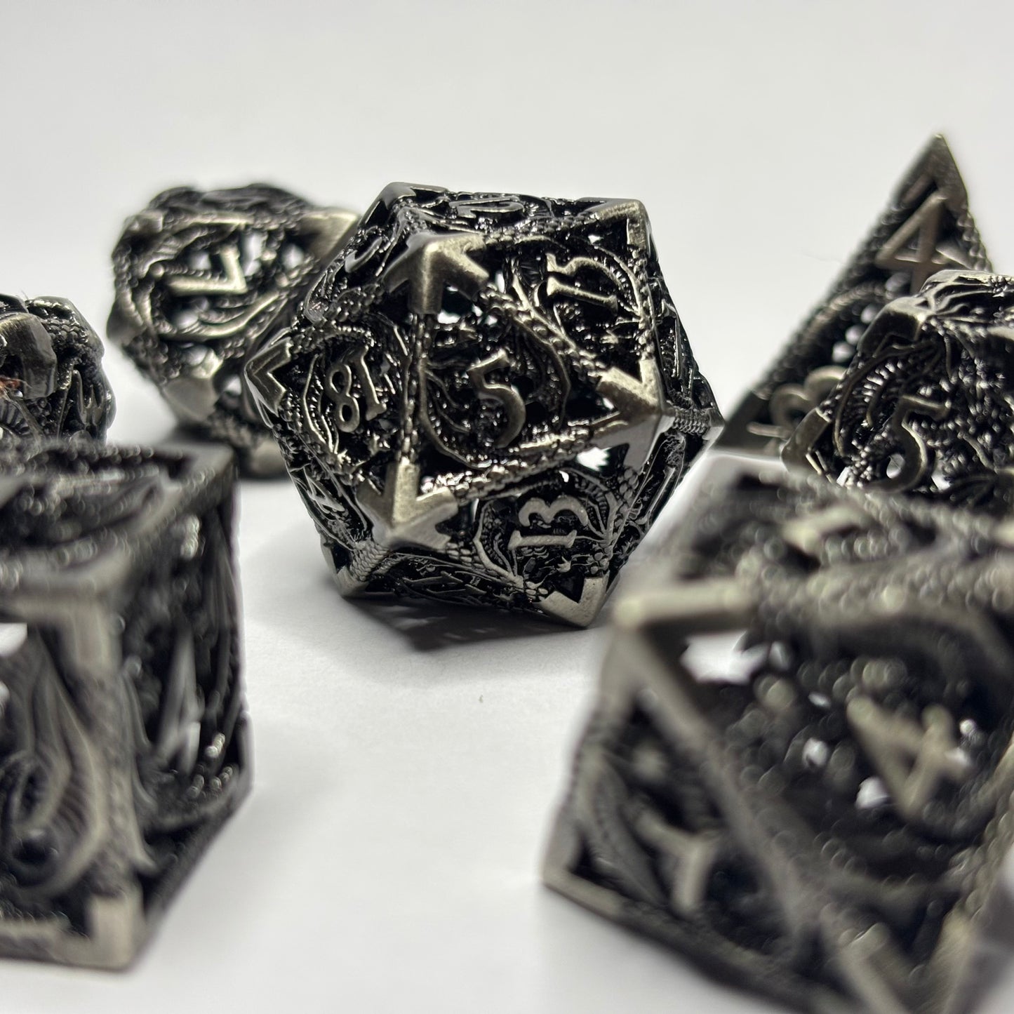 Antique-style Metal Hollow Dice