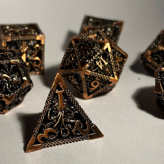 Octopus Hollow Metal Dice